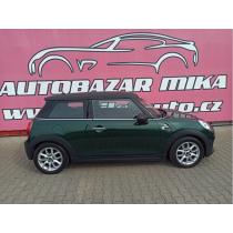 Mini Cooper 1.5i British Racing Green