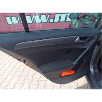 Volkswagen Golf 1.6 TDi 85kW 1.MAJ ČR, NAVI