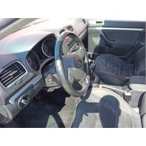 Volkswagen Golf 1.6TDi 77kW HIGHLINE, ČR 2 MAJ